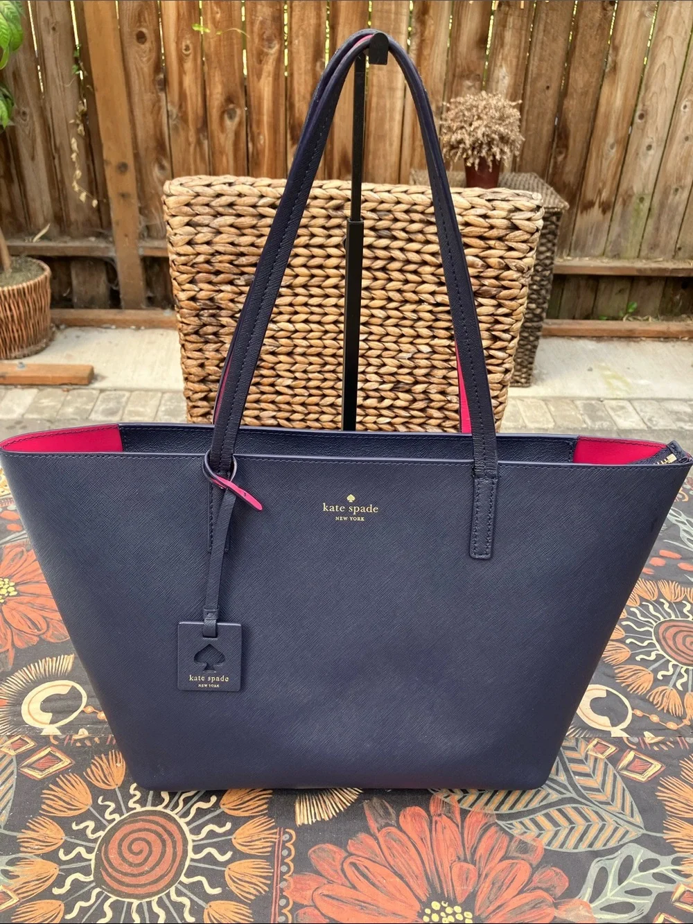 Kate Spade Scott’s Place Lida Navy and Pink Tote